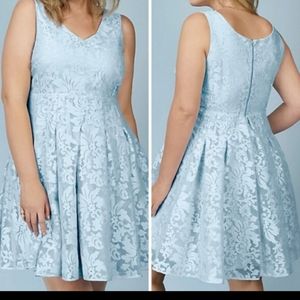 Rebel Wilson floral blue overlay dress